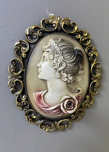 Cameo duvar panosu