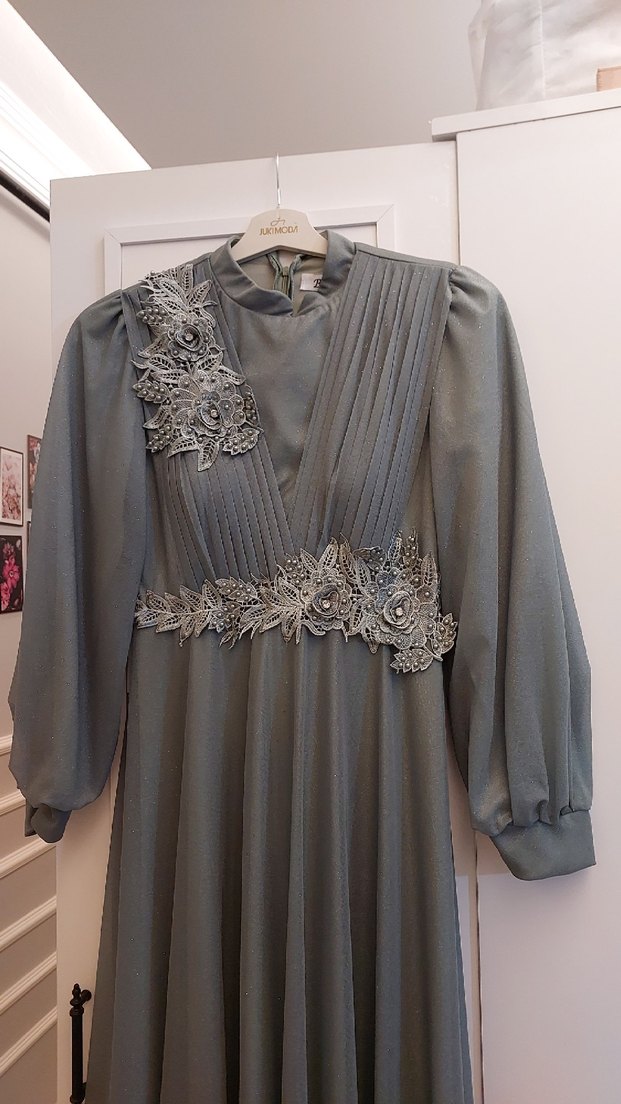 Yeşil Nakışlı Uzun Abiye Elbise - Görsel 2