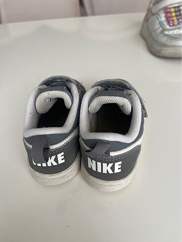 Nike spor ayakkabısı - Görsel 3