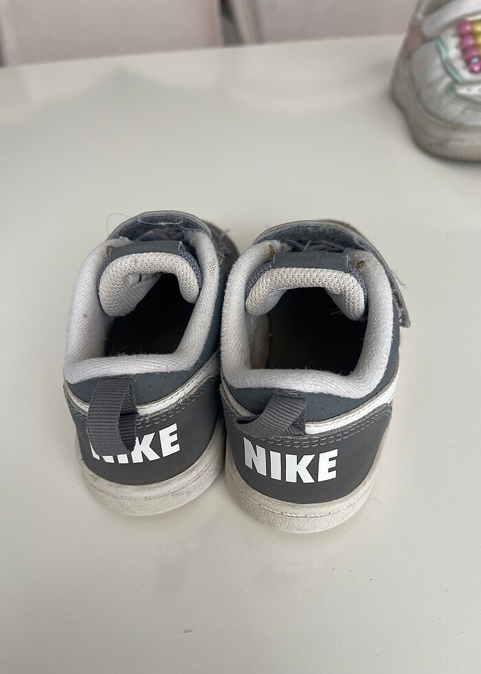 Nike spor ayakkabısı - Görsel 3