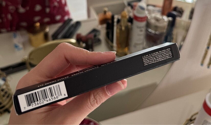 MAC Mac stud kaş kalemi