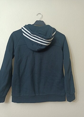 11-12 Yaş Beden Adidas eşofman üstü 
