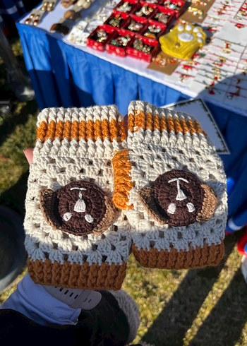 Nakışlı Camel Renk Örgü Eldiven - Görsel 2