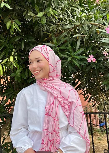 Pembe Pamuklu Dökümlü Kadın Şal