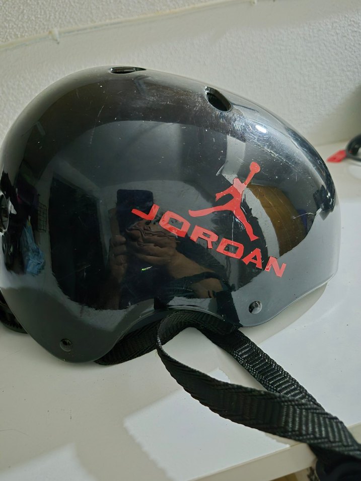 Siyah Air Jordan Biker Kask - Görsel 2