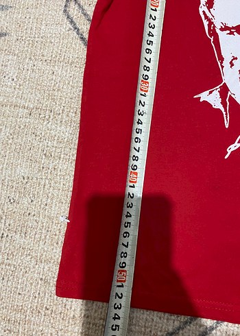 9 Yaş Beden Erkek Çocuk Kırmızı Baskılı Tişört
