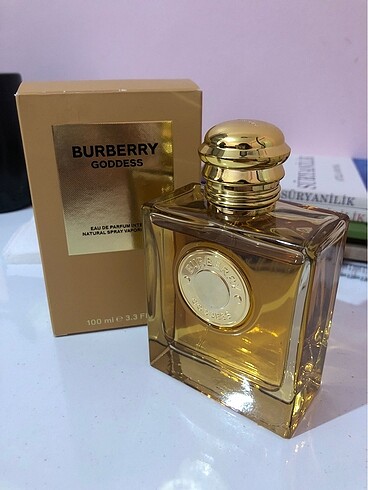 Burberry Burberry Goddess İntense Parfüm 100ml