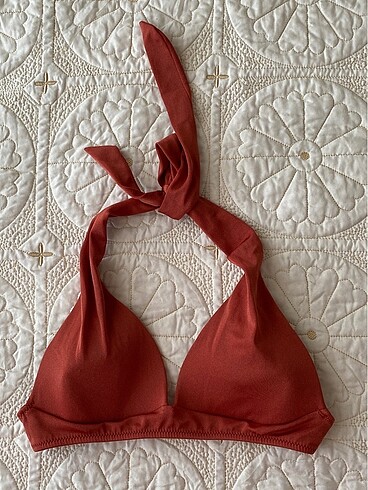 boyundan bağlamalı bikini üstü