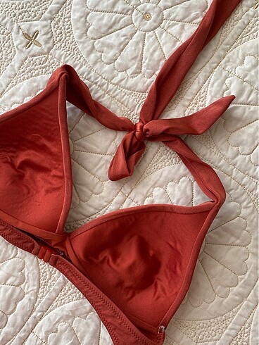 Koton boyundan bağlamalı bikini üstü