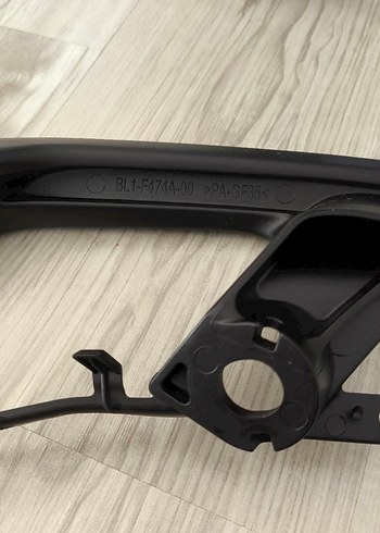 X Max 250-300-400 arka tutamaç
2018-2024 uyumlu - Görsel 10