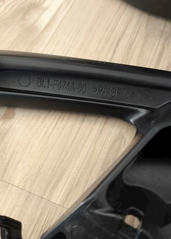 X Max 250-300-400 arka tutamaç
2018-2024 uyumlu - Görsel 3