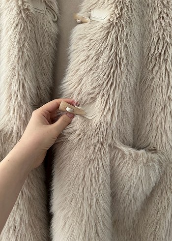 Bej Kürk Detaylı Kadın Yelek - Görsel 4