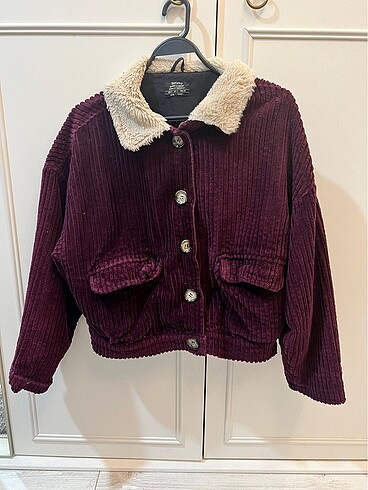 Bershka yakası kürklü kadife mont