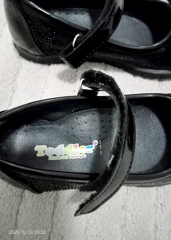 Tokalı Siyah Kız Babet - Görsel 3