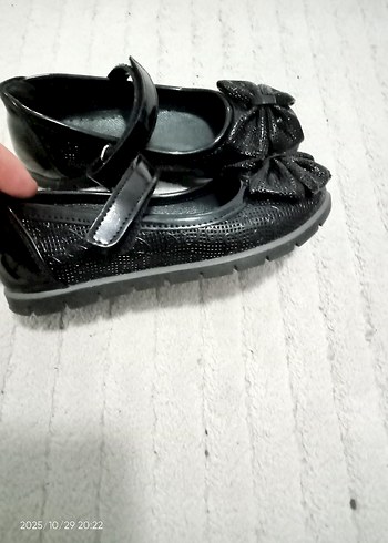 Tokalı Siyah Kız Babet - Görsel 2