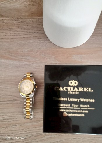 Parlak Altın Klasik Kadın Kol Saati - Görsel 3