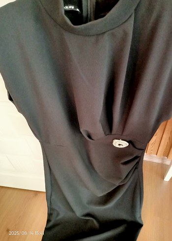 Yüksek Yakalı Midi Siyah Elbise - Görsel 5