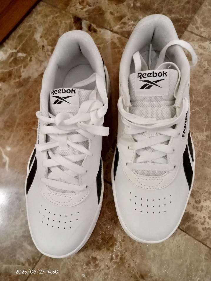 Reebok Beyaz Siyah Kadın Spor Ayakkabı - Görsel 2