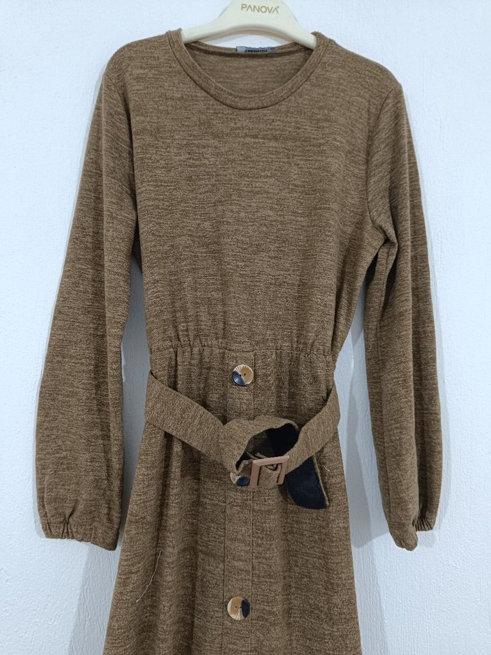 Kemerli Kahverengi Tesettür Elbise - Görsel 4