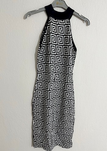 Siyah Beyaz desenli  Elbise - Görsel 3