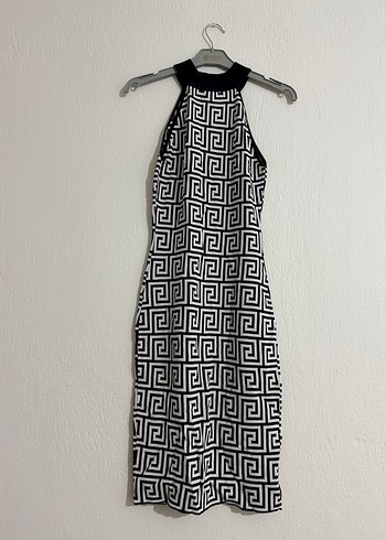 Siyah Beyaz desenli  Elbise - Görsel 2