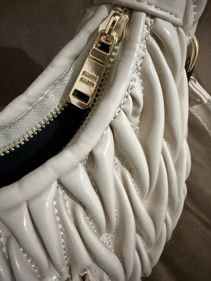 Kadın Askılı Miu Miu Çanta - Görsel 3