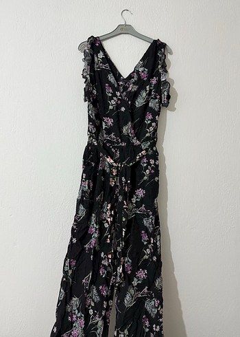 LCW V Yaka Çiçekli Tulum - Görsel 3