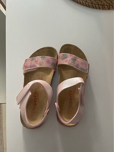 Süper fit marka kız çocuk sandalet