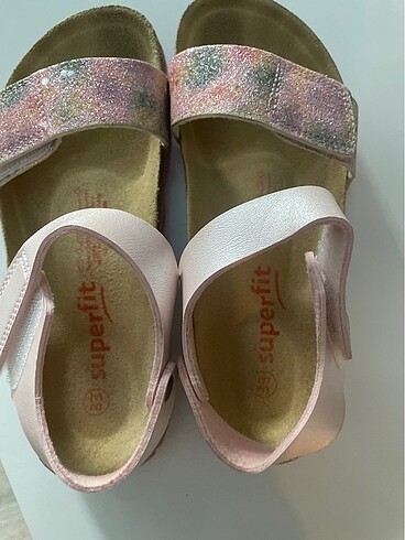 33 Beden Süper fit marka kız çocuk sandalet