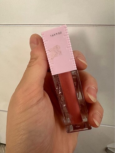 Beden DOLGUNLAŞTIRICI GLOSS