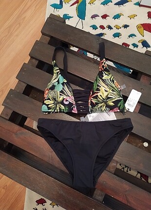Koton sıfır 36 beden bikini 