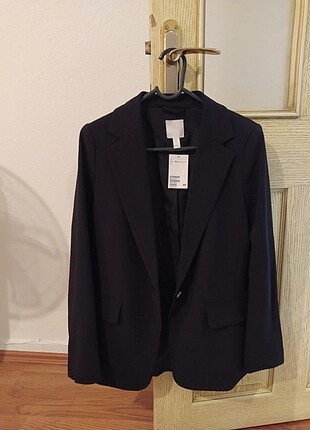 H&M marka kadın ceket 34 beden duruşu inanılmaz güzel 