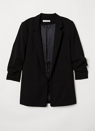 H&M marka blazer ceket xs beden ama 36 için de uyumlu 