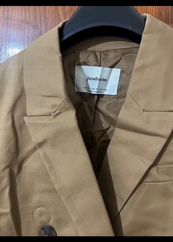 Düğmeli Bej Kadın Ceket - Görsel 3