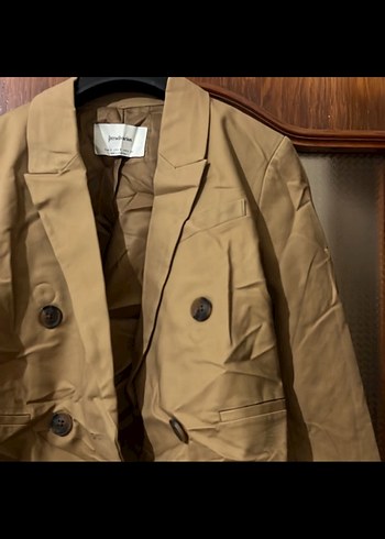 Düğmeli Bej Kadın Ceket - Görsel 4