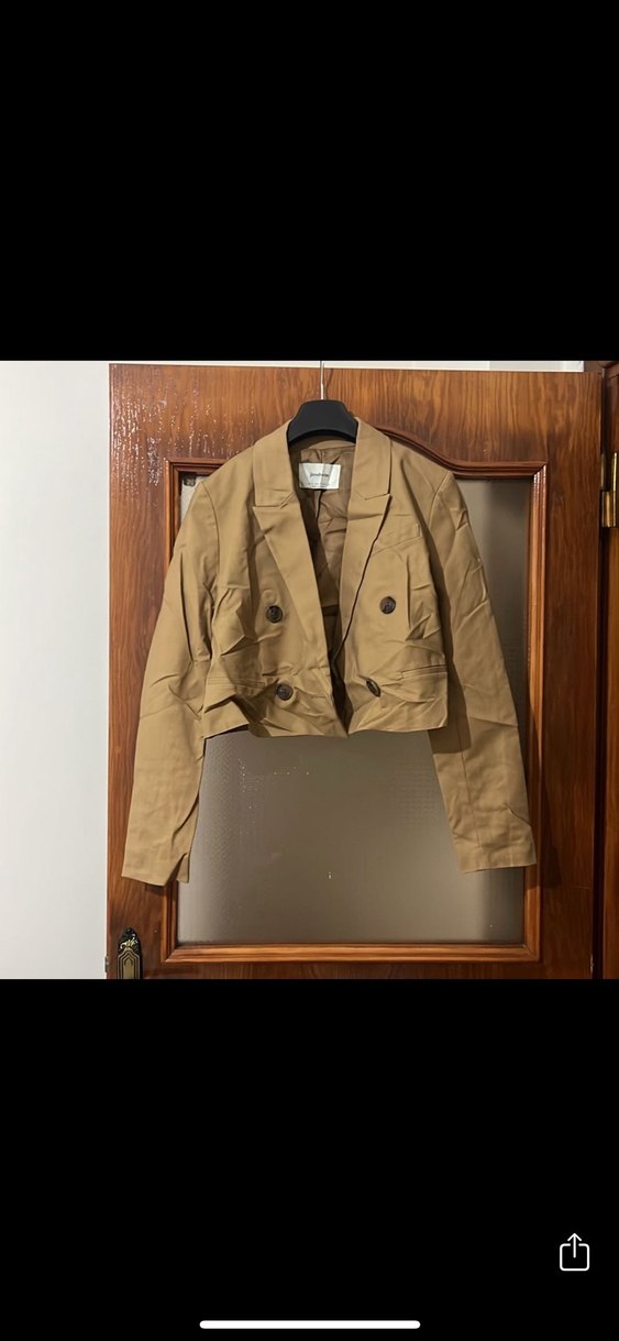 Düğmeli Bej Kadın Ceket - Görsel 5