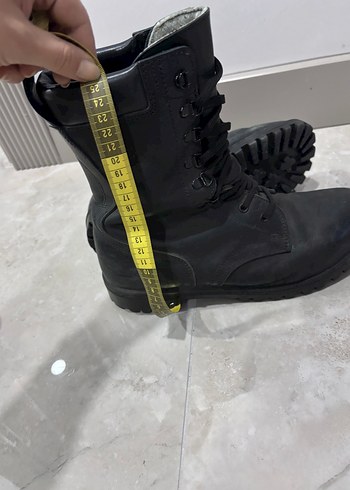 Siyah Deri Punk Tarzı Tokalı Botlar - Görsel 5