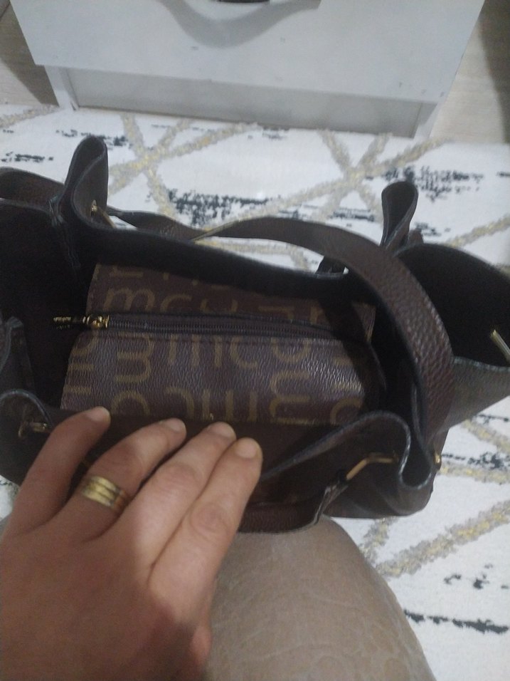 Kahverengi Deri Kadın Omuz Çantası - Görsel 2