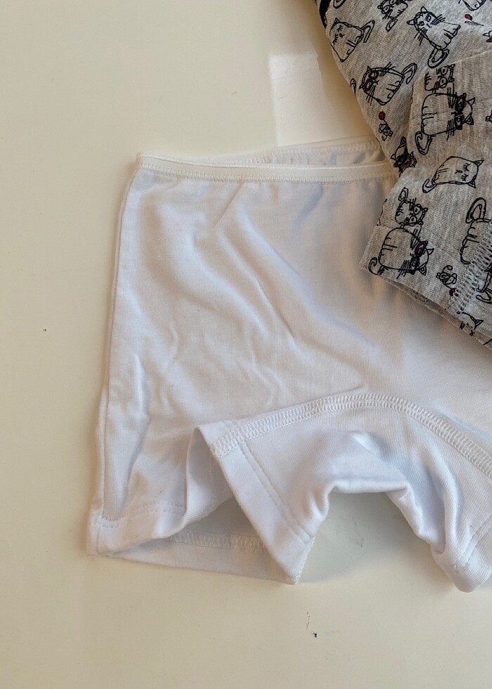 Kız çocuk blackspace böler - Görsel 3