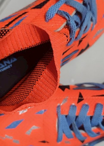 Renkli Erkek Futbol Ayakkabısı Velcro Bantlı - Görsel 2