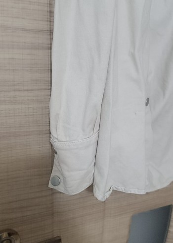 Bej Düğmeli Uzun Kollu Kadın Gömlek - Görsel 2