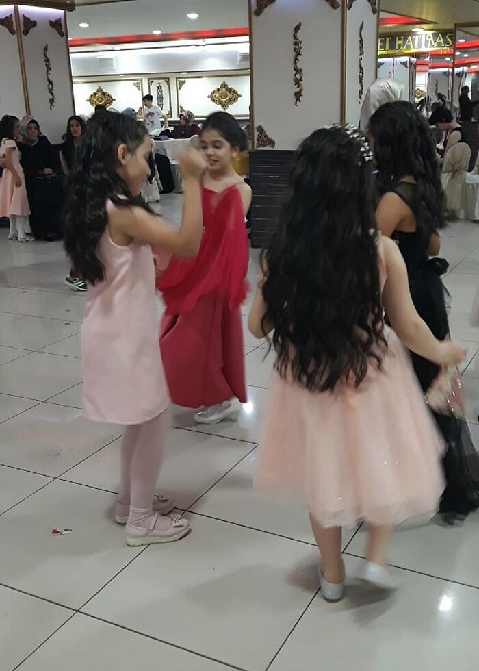 Çocuk abiye elbise - Görsel 2