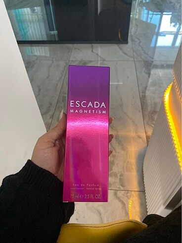 Escada magnetism