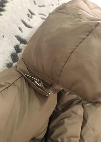 Diğer Kapüşonlu Fermuarlı Bej Kadın şişme Yelek