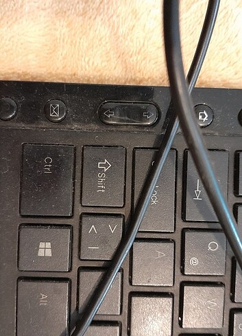Casper kablolu klavye