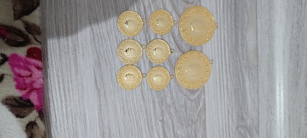 Altın Renkli İşlemeli Zincir Detaylı Kadın Kolye Ucu - Görsel 2