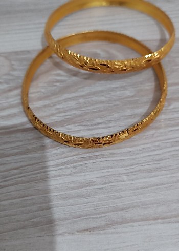 Altın Renkli Elastik Yılan Desenli Bilezik - Görsel 2