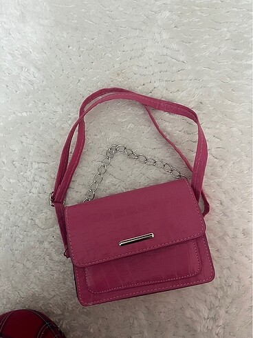 Pembe Çanta