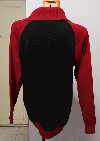 Düğmeli Yüksek Yakalı Kırmızı Siyah Kadın Kazak - Görsel 3