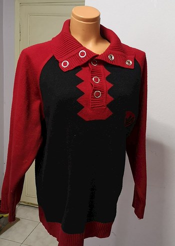 Düğmeli Yüksek Yakalı Kırmızı Siyah Kadın Kazak - Görsel 2